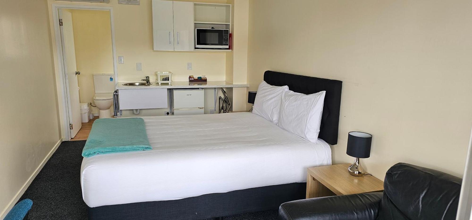 Twin Coast Adventures Motel Kaikohe Buitenkant foto