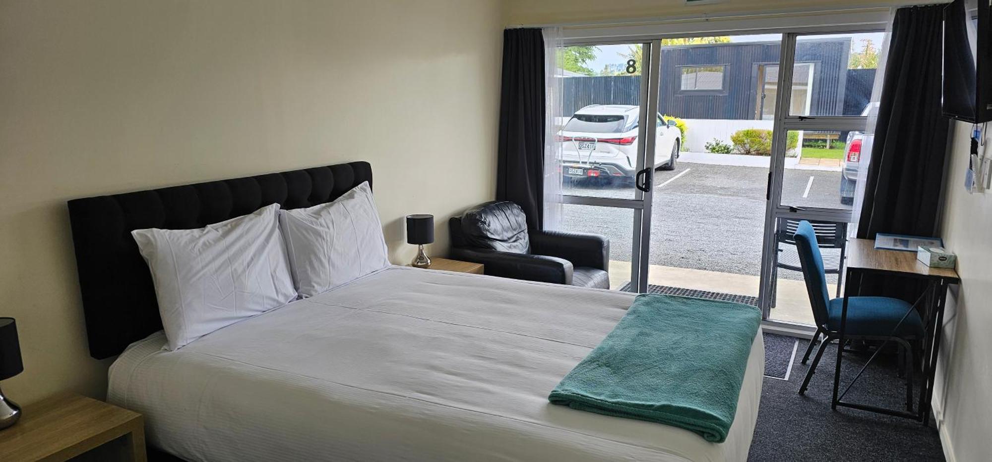 Twin Coast Adventures Motel Kaikohe Buitenkant foto