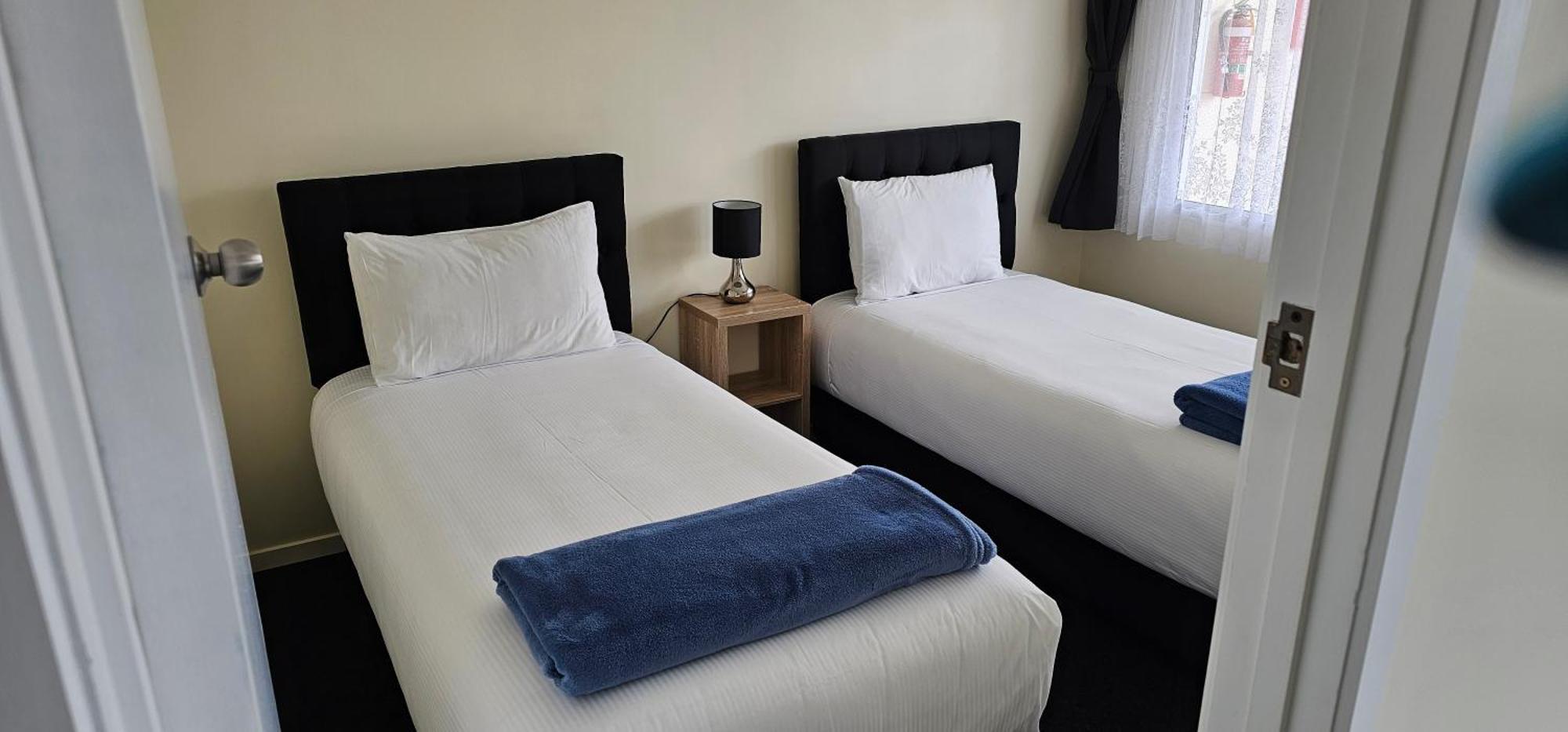 Twin Coast Adventures Motel Kaikohe Buitenkant foto