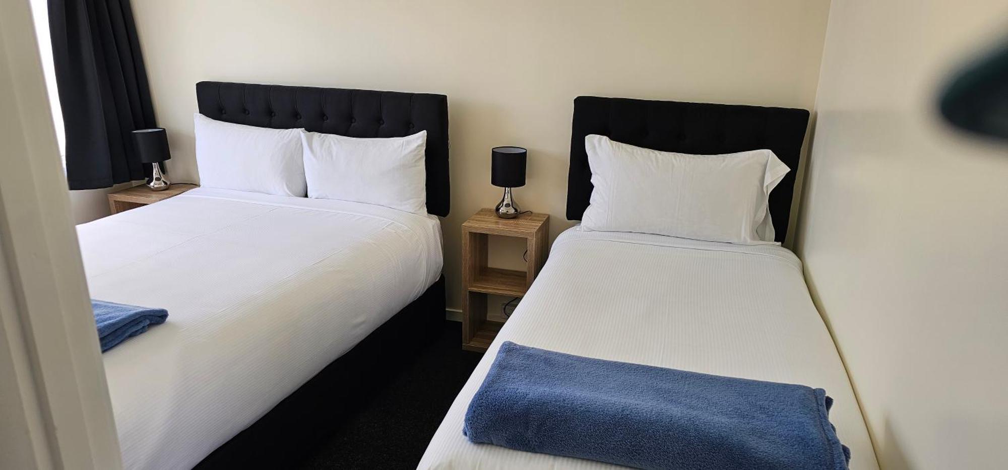 Twin Coast Adventures Motel Kaikohe Buitenkant foto