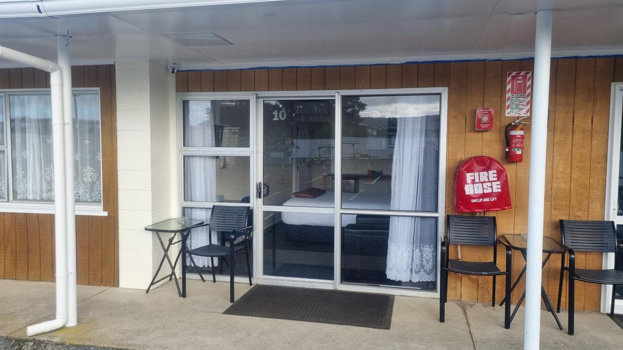 Twin Coast Adventures Motel Kaikohe Buitenkant foto